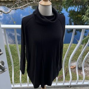 Caslon turtleneck size small
